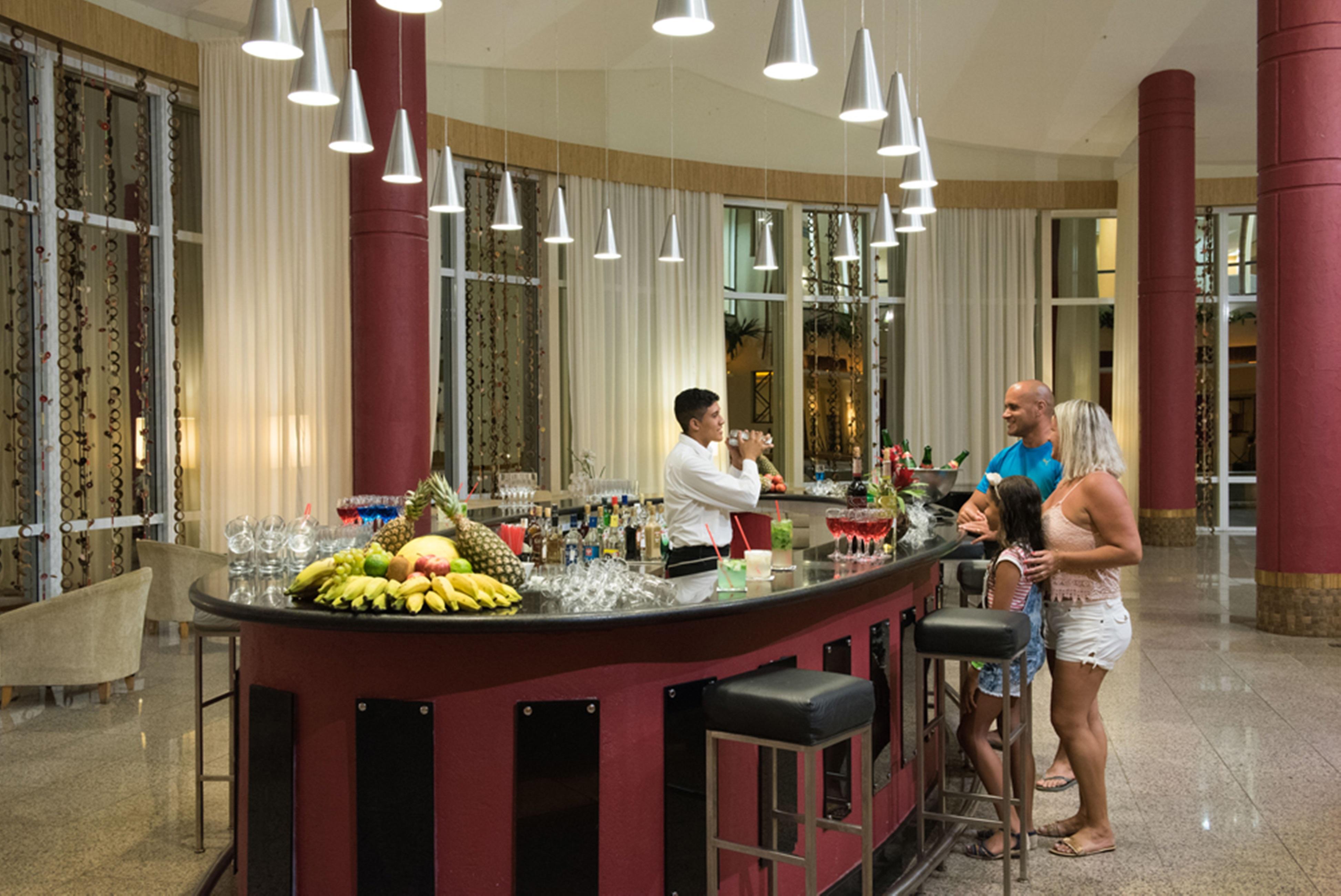 Vila Gale Eco Resort Angra Angra dos Reis Exterior photo A bar at a resort
